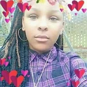 Meet your Posher, Daphne